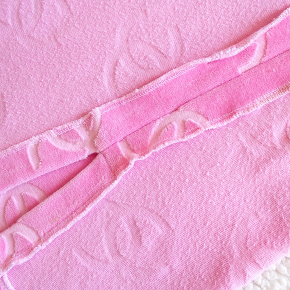 Iconic Chanel Spring 1996 Pink Velour Tunic Dress - Picture 10 of 12